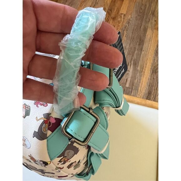 Loungefly Disney Pets Love Backpack + Card Holder Bundle - Picture 8 of 8